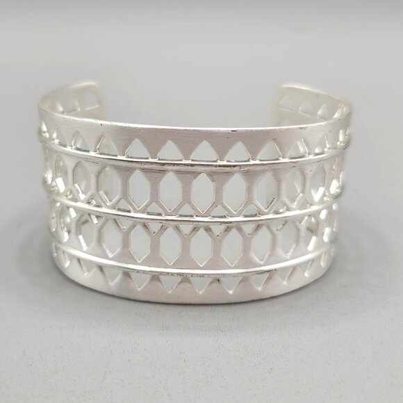 Stella and Dot Silver Tone Geometric Openwork Wide Plait Cuff Bracelet - Picture 1 of 10